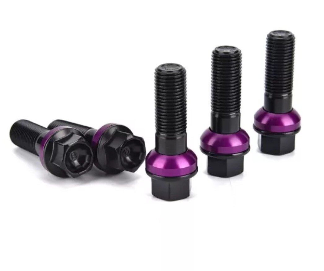 CarbonCar Ferrari 20mm Superformance Wheel spacer set of 2 w/longer bolt set