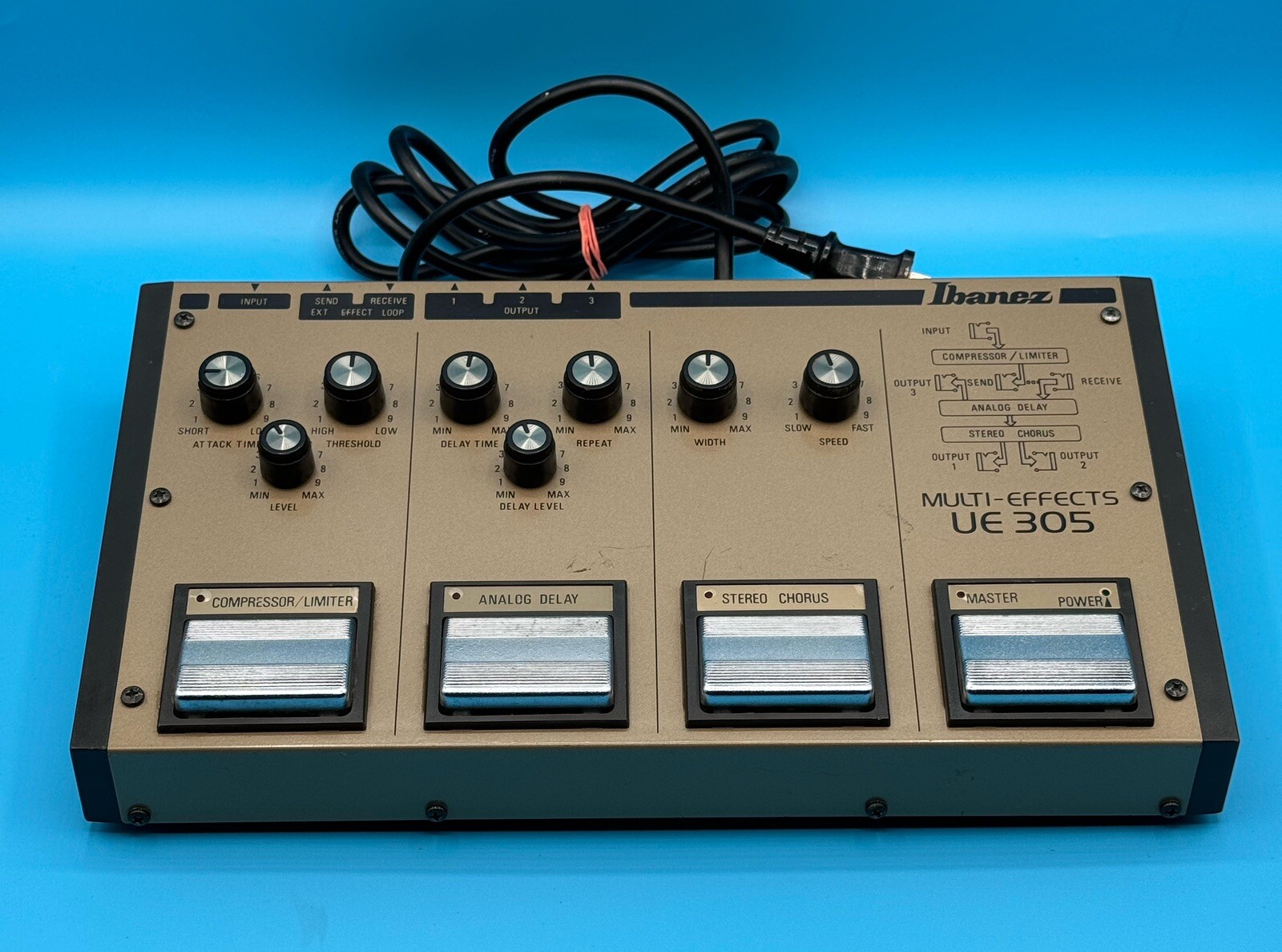 Ibanez UE305, Multi-Effects, Analog Delay, Chorus, Compressor, Vintage Pedal