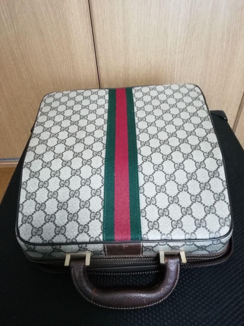 Old Gucci Olivetti Vintage Typewriter With Case | eBay