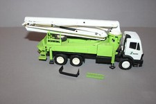 Conrad 1:50 Mercedes-Benz  3 Achs  ,Betonpumpe SCHWING / Stetter