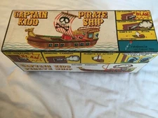 BATTERY OPERATED CAPTAIN KIDD PIRATE SHIP BY FRANKONIA TOYS MIB UNUSED OLD STOCK