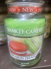 Image of yankee candle large jar Macaron Treats 2016