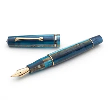 Leonardo Momento Zero Fountain Pen in Blue Hawaii 2021 with Gold Trim, Medium