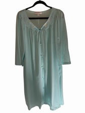 Miss Elaine Classics Woman Floral Embroidered Nylon Robe Aqua Sz Lg RN 17414