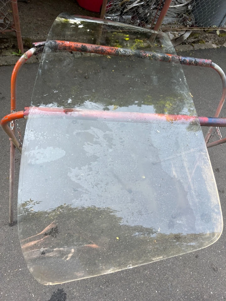 Cristal ventana trasera transparente bmw e10 2002 2002tii Foto 2 de 3