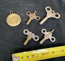 vintage clock key keys lot of 4 w/ pendulum
