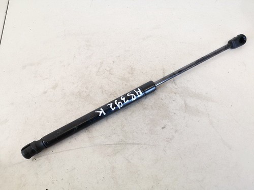 3c5827550 Gasdruckfeder Motorhaube  Volkswagen Passat DE1698818-82