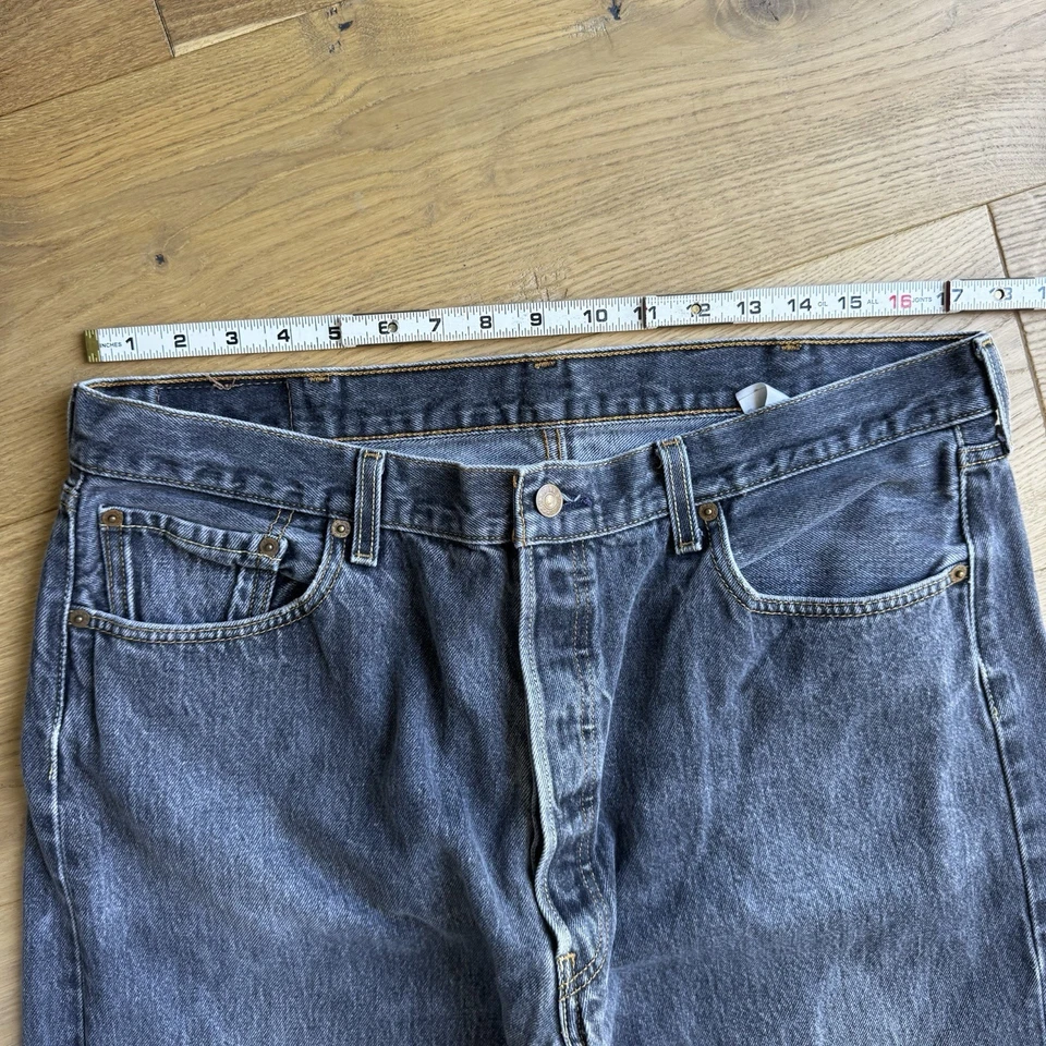 Levi’s 501XX Men’s Jeans 40x27 Vtg Gray Y2K Button Fly Denim with Whisker Fade - Image 4 of 4