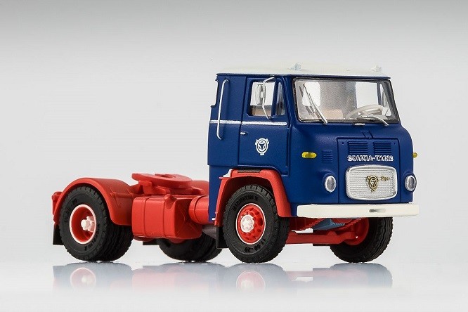 Vk-Models 76014 - 1/87 Scania LB 7635 Tractor Unit, Long Cabin Corner Window