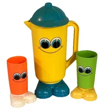 Vintage 1970's Deka Footsie Yellow Smiley Face Footed Decanter Pitcher w Cups