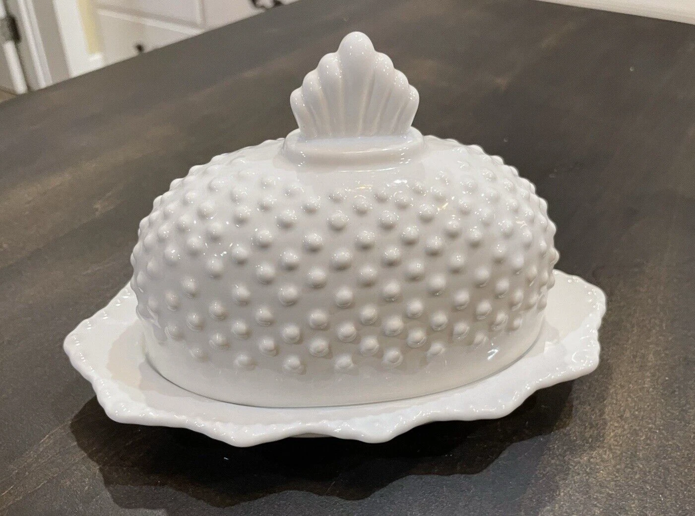 Large Rosanna Farmhouse Pantry Oversized Butter Dish 9” Hobnail B69
Opens in a new window or tab