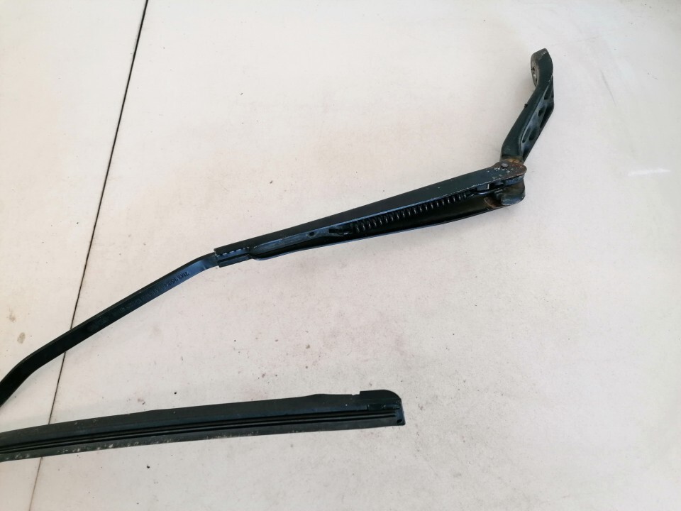 7m195540999 Windschutzscheibe Scheibenwischer for Volkswagen Sha 
