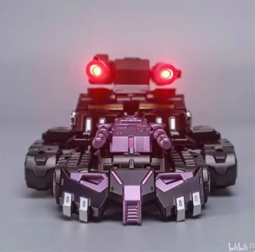 New. Enlarged alloy fine coating plate. DJD01 Tarn Series of transformable toys - Picture 5 of 5