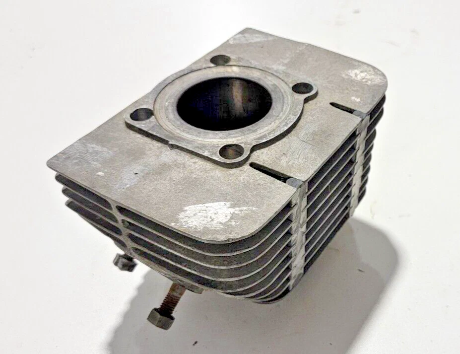 Jarra cilindro izquierdo Yamaha RD250 RD 250 1973-1975 Foto 2 de 4