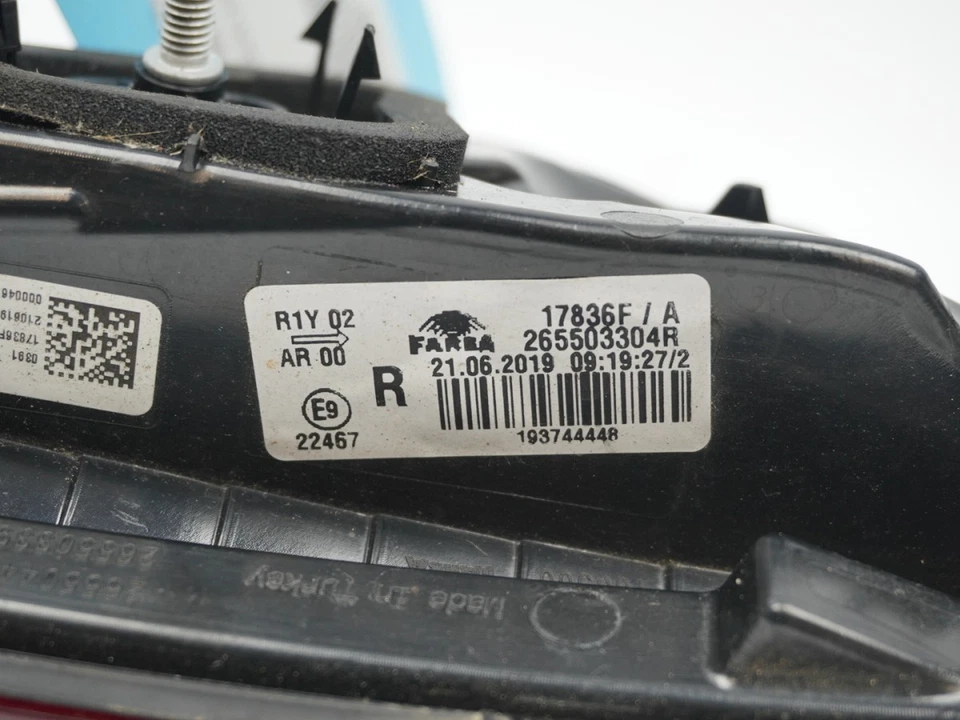 Rücklicht Innenraum Recht Angebot RENAULT Clio V Phase 1 - 1.3i Tce 130ch - Bild 4 von 4