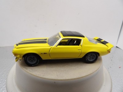 1970 CHEVROLET CAMARO Z28 RS   CASTLINE M2 MACHINES HURST SUNSHINE SPECIAL  1:64