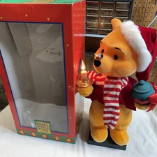 Vintage Telco Motionette Disney Winnie the Pooh w/ Candle Light & Honey Pot Bee
