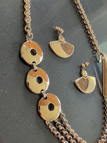 Vintage TRIFARI Copper Brown Enamel Gold Tone Necklace & Earrings Q115 - Afbeelding 3 van 10