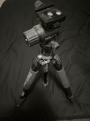 DOLICA AX620B100 Tripod - Picture 2 of 3