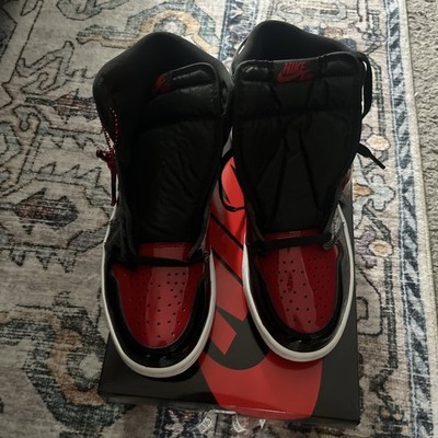 Jordan 1 Retro High AJ1 555088-063 MENS NEW PATENT BRED BLACK RED BULLS OG