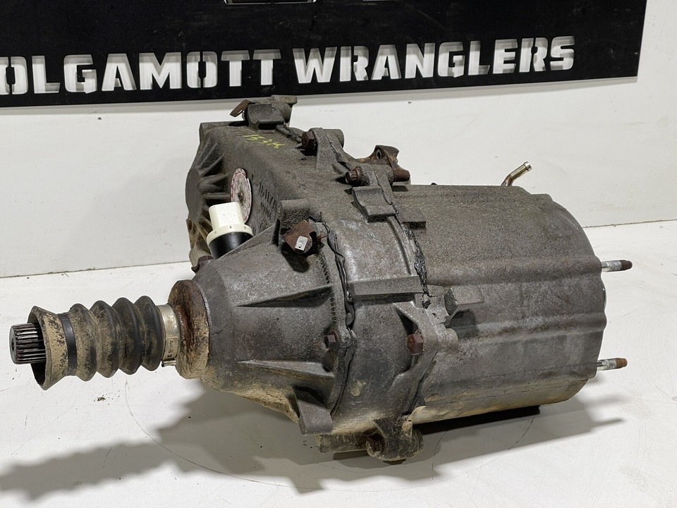 9702 Jeep TJ Wrangler Transfer Case NP231J 4.0 Auto Trans 32RH 153K CC