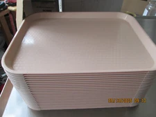 Cambro 1014FF106 10" X 14" Light Peach Fast Food Trays 24 Ct.