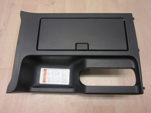 SUZUKI GRAND VITARA II JT Mittelkonsole Getrenkebehälter (143) - Bild 2 von 8