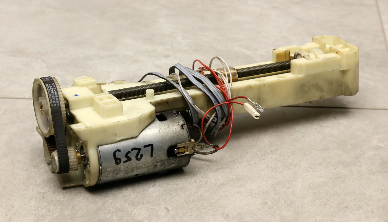 Brüheinheit Antriebsmotor 7313225951 MA-502300-61R07 für Delonghi 