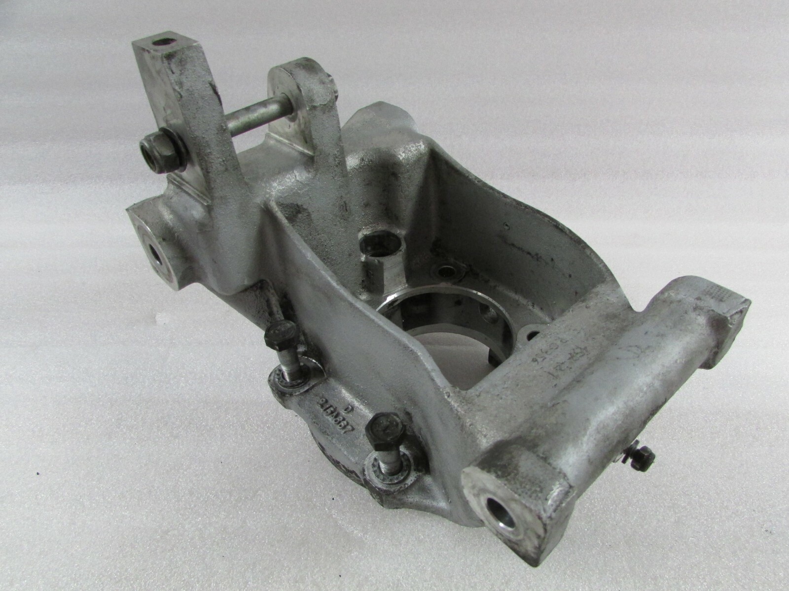 Ferrari 456, RH Right Rear Knuckle, Used, P/N 178370