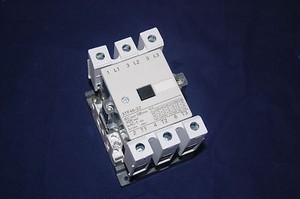 1pc New IN BOX FITS 3TF46 22 AC CONTACTOR 45A COIL 110V AC 50/60HZ USKY