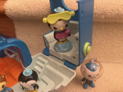 OCTONAUTS Gup W Rescue Reef Playset Accessories, Extra figures, No tank - Picture 13 of 24