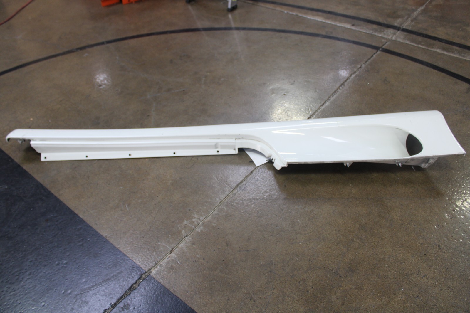 Ferrari 360, RH, Right, Rocker Panel, White, Scratches, Used
