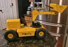 VINTAGE NYLINT PETTIBONE MULLIKEN STEEL SWING SPEED LOADER TOY TRUCK 1956-58