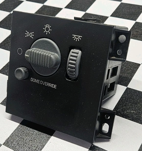 Interruptor de faros Chevrolet S10 1998-2004 OEM Foto 3 de 4