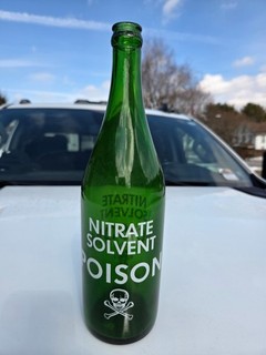 Early green quart Nitrate Solvent POISON bottle skull & crossbones