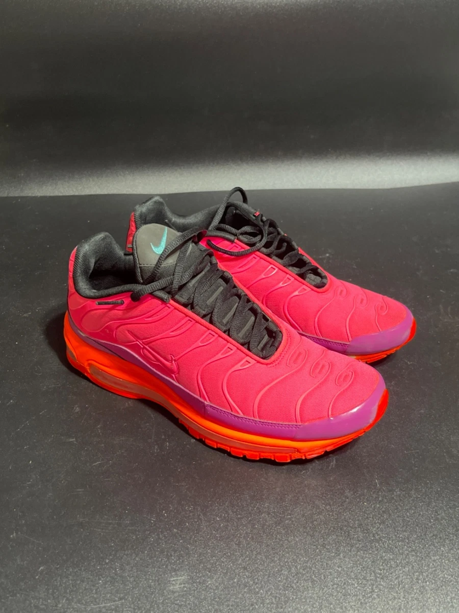 Preços baixos em Nike Air Max Plus 97 Black Hyper Crimson | eBay