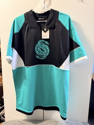Destiny 2 Bungie Rewards Notorious Reaper Jersey Size Large Gambit Shirt  NWT