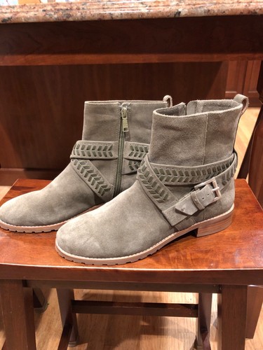 Jack Rogers suede boots, size 7.5, nwot 