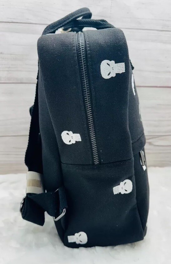 Loungefly Marvel The Punisher Allover Skull Mini Backpack  display picture 2