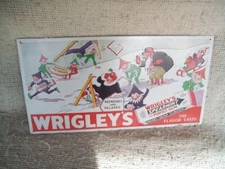 Vintage Wrigley's  Spearmint Gum  Advertising Tin Sign Chewing Gum