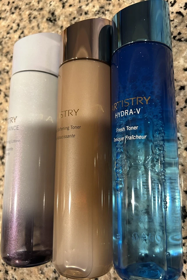 Artistry Hydra-V Fresh Toner, Advanced Softening Toner, Ideal Radiance 6.7 Fl Oz - Image 4 of 4