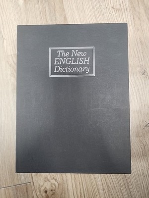 The New English Dictionary Faux Book Bank Diversion   Safe 