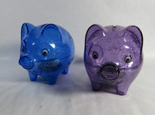Volksbank 2 Kunststoff Sparschweine Vintage transparent blau+lila ohne Schlüssel