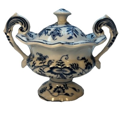 VTG 1970s Blue Danube Japan Mayonnaise Server with Lid Blue/White 99183 Read