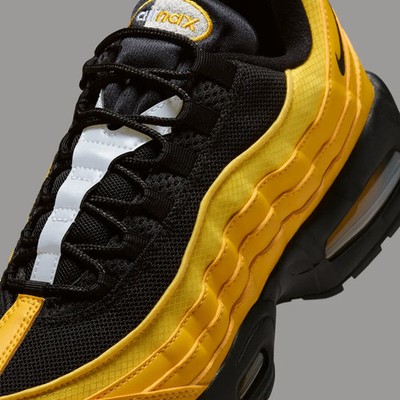 Nike Air Max 95 OG Varsity Maize Black Big Bubble IB1667-700 sz 7