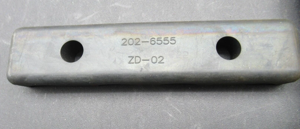 Lot of 3- Genuine Caterpillar CAT 202-6555 Blocks 2026555 (FREE SHIPPING) - Image 3 of 3