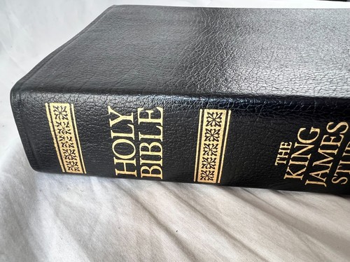 Holy Bible The King James Study Bible Nelson 136BG Genuine Leather ~ STUNNING