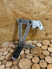 Suzuki GSF400 GK75B Bandit 91-96 Sozius Fußraste hinten links Soziusraste Pegs