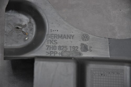 Unterfahrschutz VW T5 Transporter Unterbodenverkleidung Hinten Rechts 7H0825192 - Picture 4 of 4
