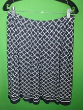 3300 TALBOTS 8 blue geometric pleated flare skirt below knee polyester
